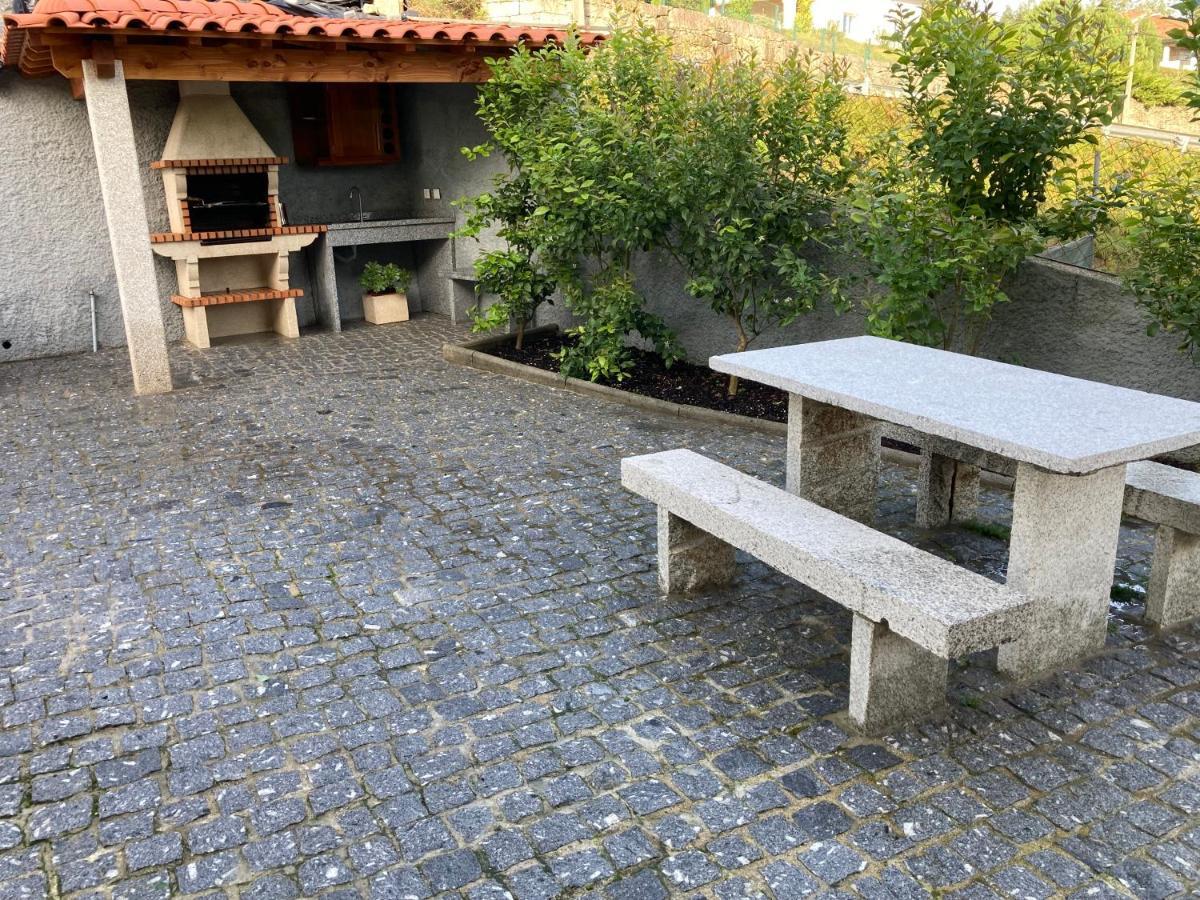 Alojamento Casa Da Pedra Verde Виейра до Миньо Екстериор снимка